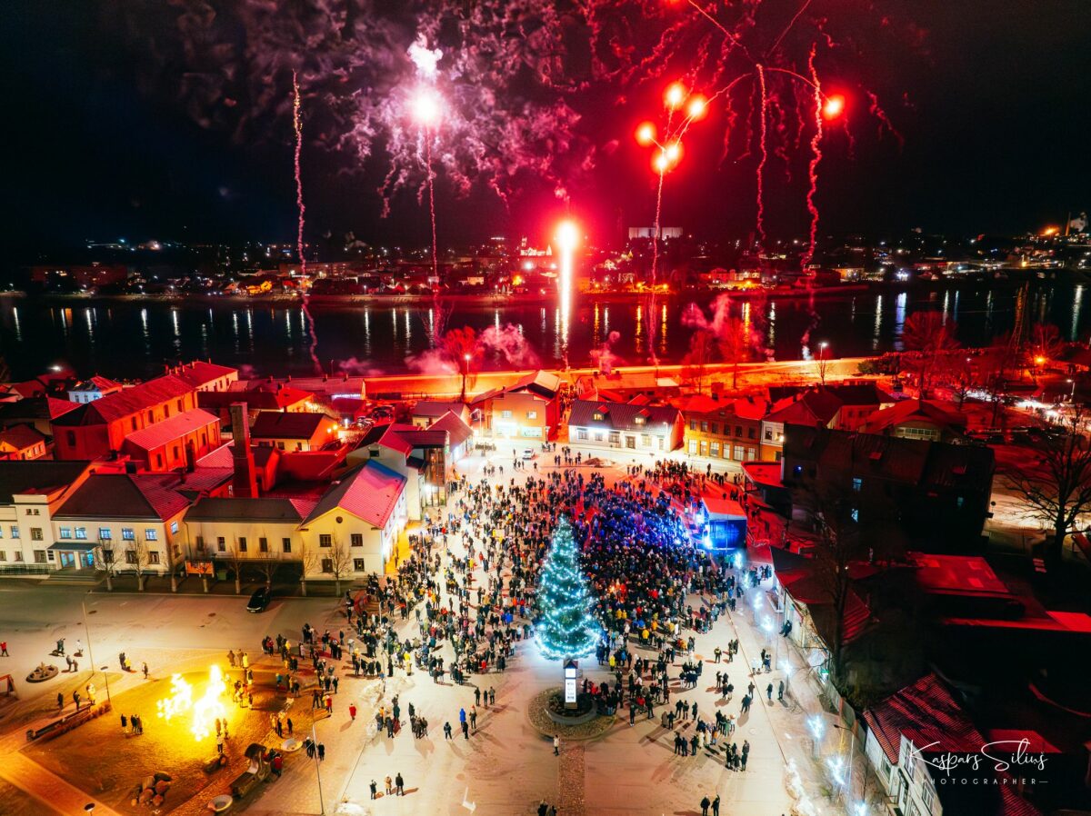 Laimīgu Jauno 2024.gadu