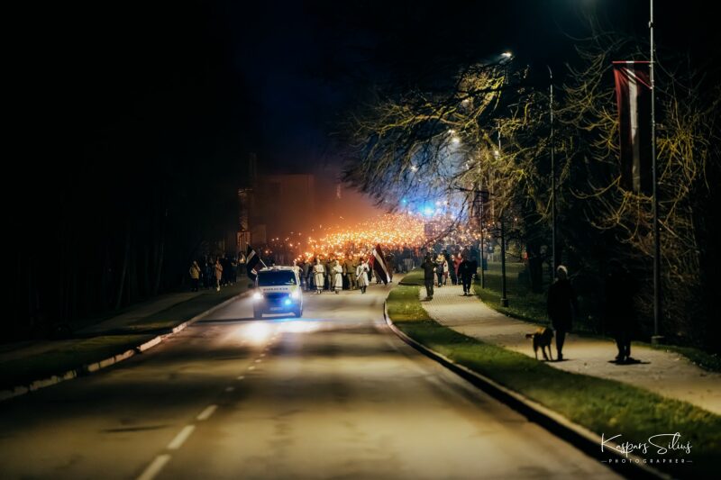 Lāčplēša dienas lāpu gājiens Jēkabpilī