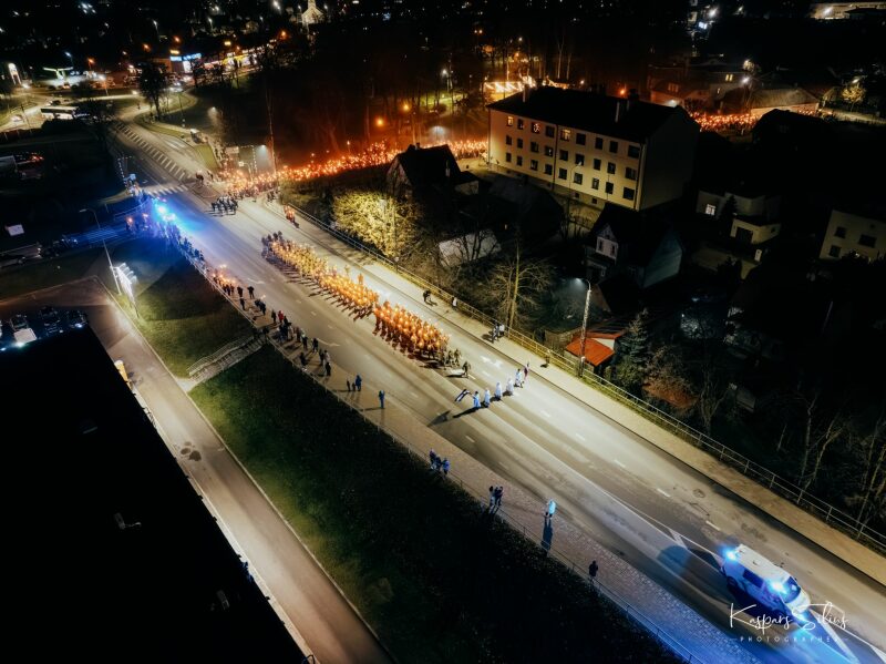 Lāčplēša dienas lāpu gājiens Jēkabpilī