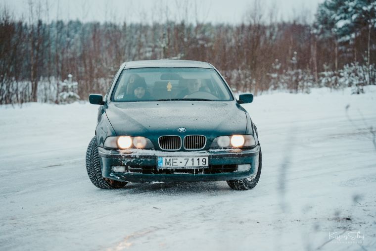 Pierādi sevi trasē, nevis uz ceļa!