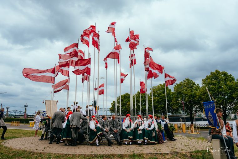 XXVII Vispārējie latviešu Dziesmu un XVII Deju svētki