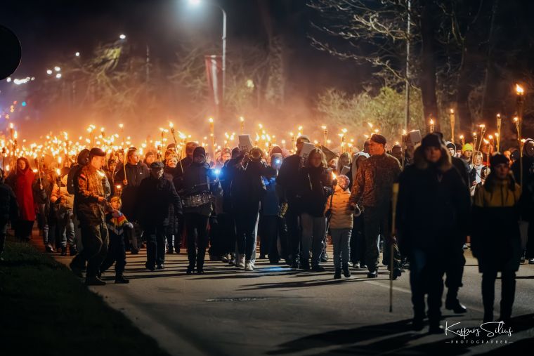 Lāčplēša dienas lāpu gājiens Jēkabpilī