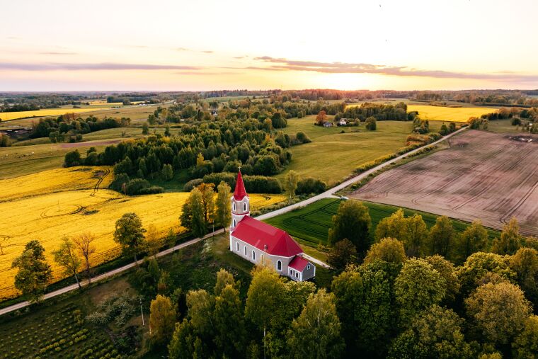 Seces luterāņu baznīca