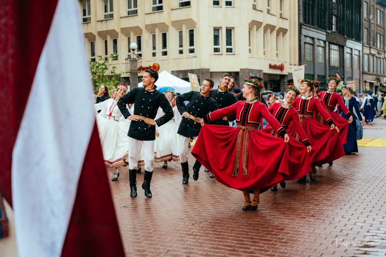 XXVII Vispārējie latviešu Dziesmu un XVII Deju svētki