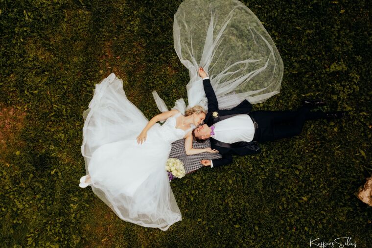 Laura & Juris