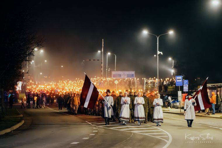 Lāčplēša dienas lāpu gājiens Jēkabpilī