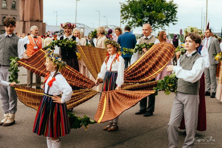 XXVII Vispārējie latviešu Dziesmu un XVII Deju svētki